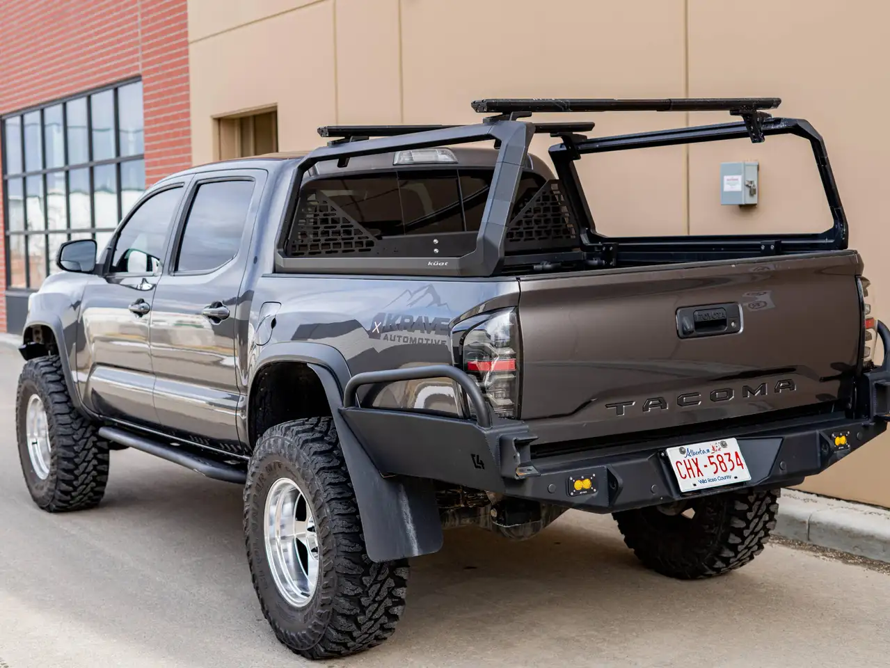 Toyota Tacoma снимка Toyota Tacoma