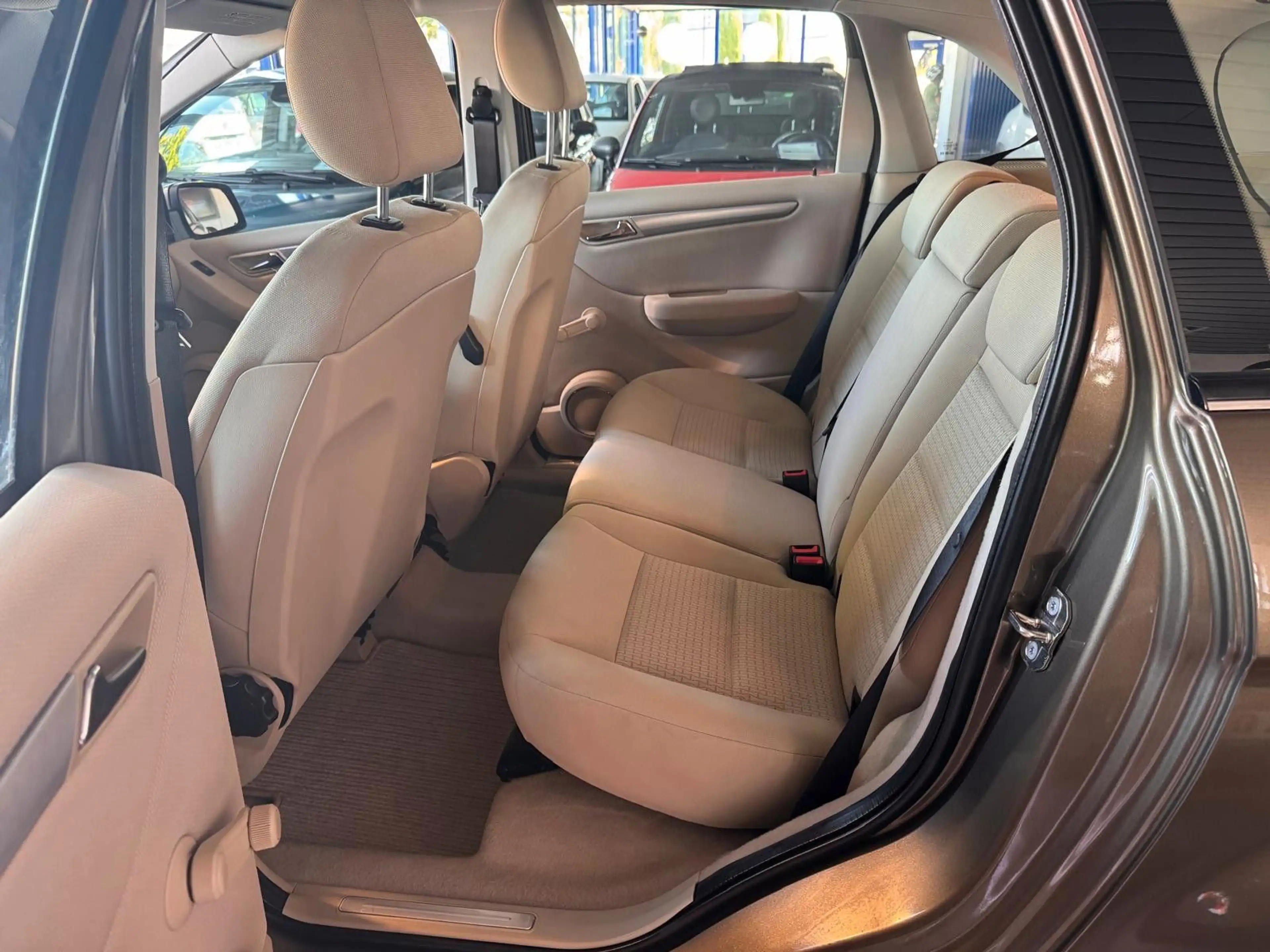 Mercedes-Benz B 200 Turbo - Automatik - 47 Tkm — photo 14