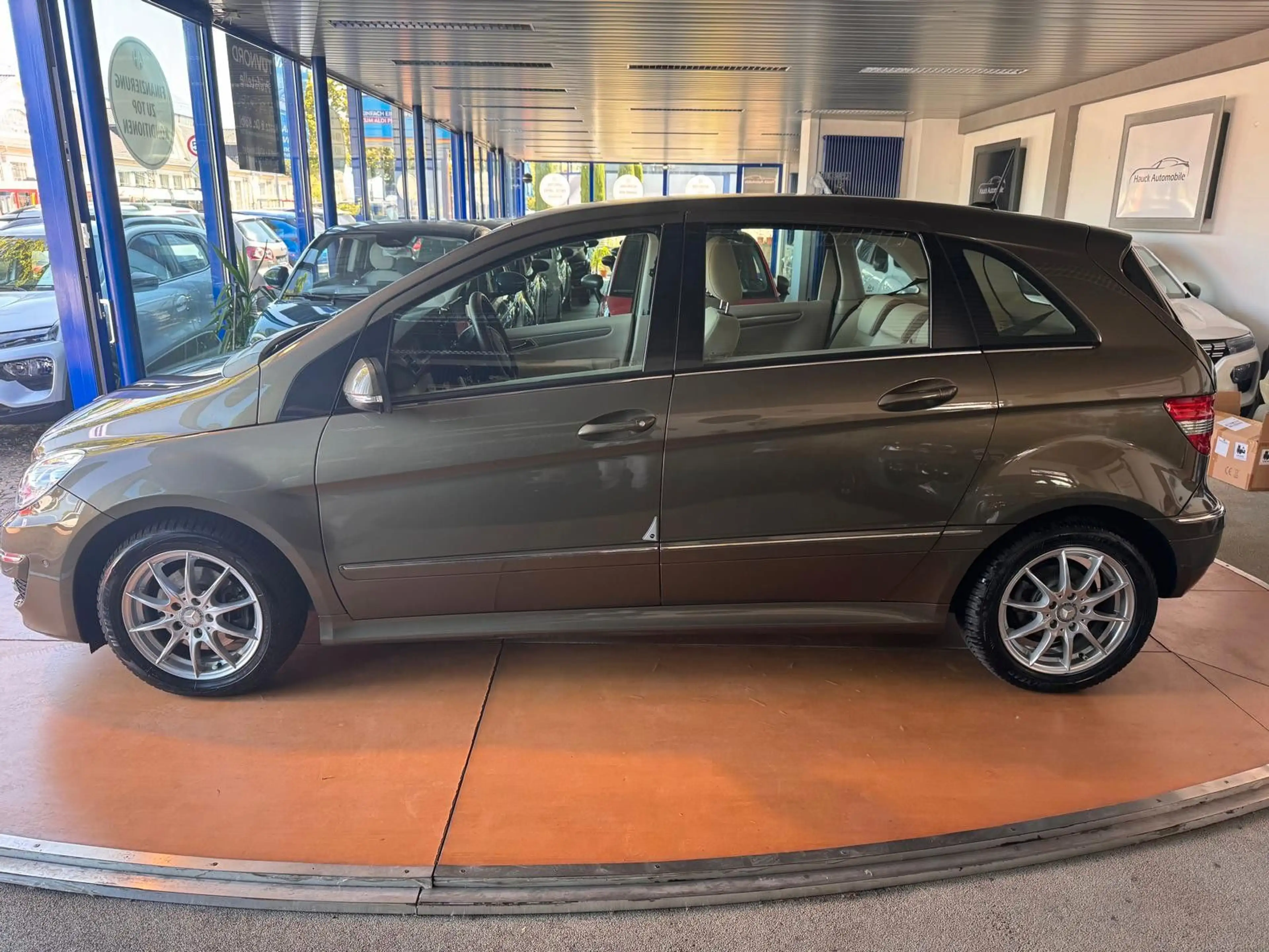 Mercedes-Benz B 200 Turbo - Automatik - 47 Tkm — photo 11