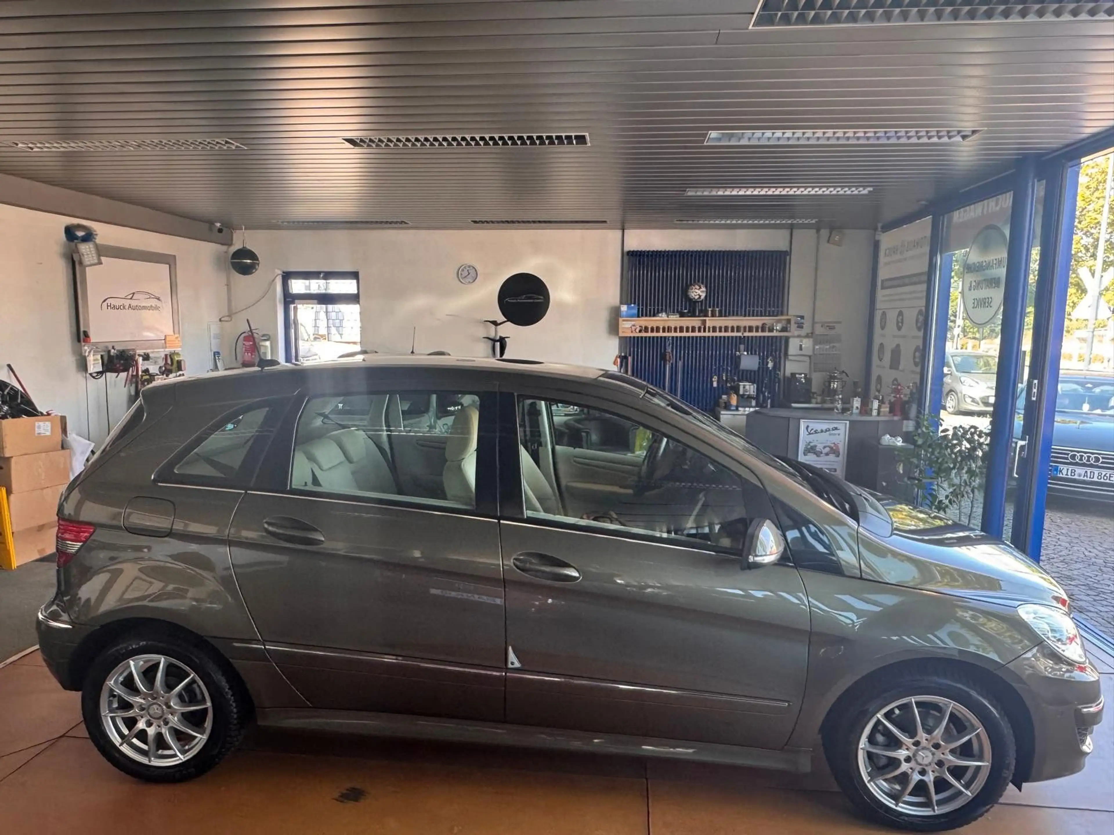 Mercedes-Benz B 200 Turbo - Automatik - 47 Tkm — photo 6