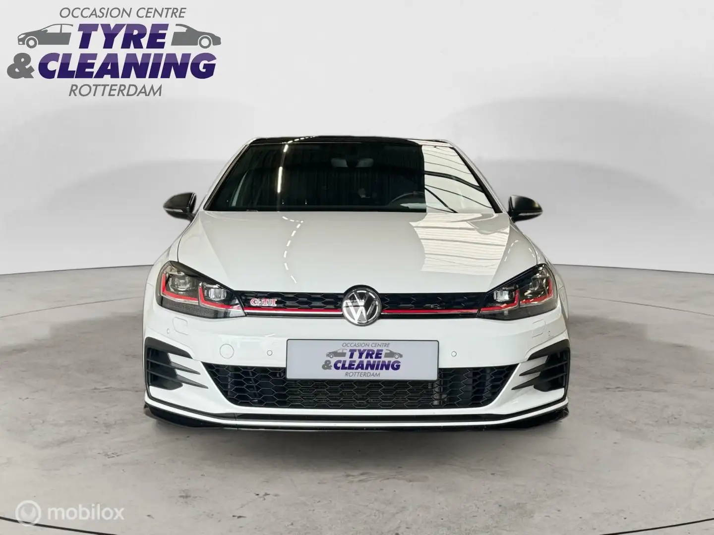 Volkswagen Golf GTI 2.0 TCR automaat led navigatie Panorama Dak Wit - 2