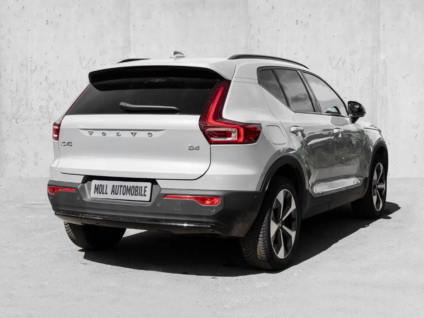 Volvo XC40 Plus Dark 2WD B4 EU6d digitales Cockpit Memory Sit Сірий - 2