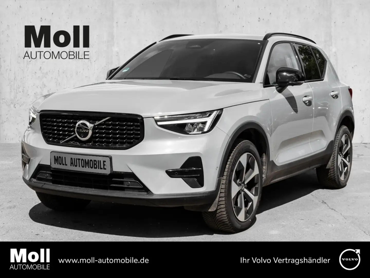 Volvo XC40 Plus Dark 2WD B4 EU6d digitales Cockpit Memory Sit Сірий - 1