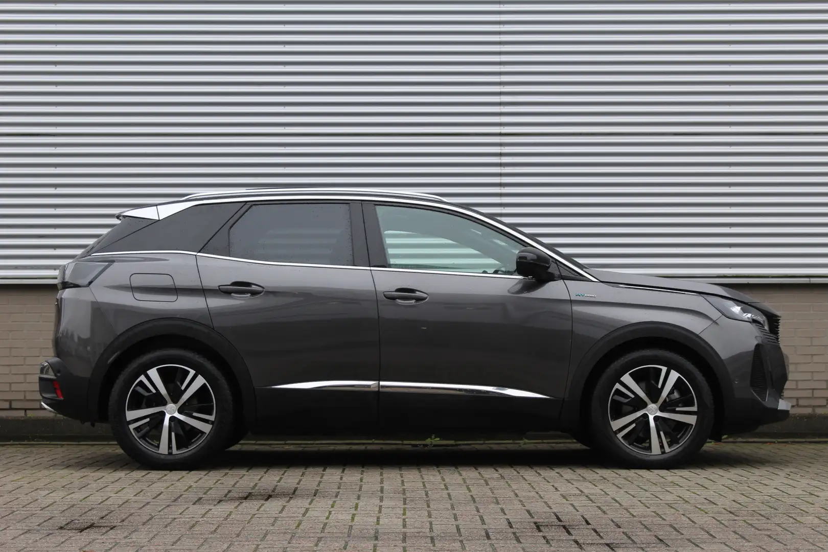 Peugeot 3008 1.6 HYbrid 225 GT | Nachtzicht | Panoramadak | Tre Gris - 2