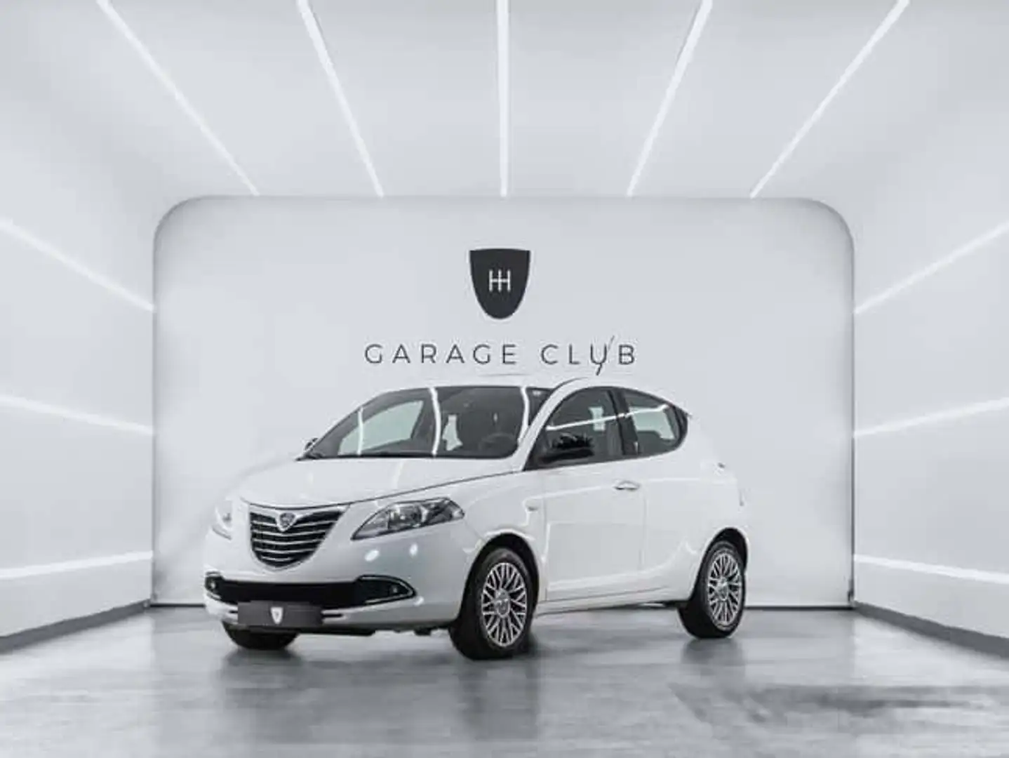 Lancia Ypsilon 1.2 8v Gold - 1