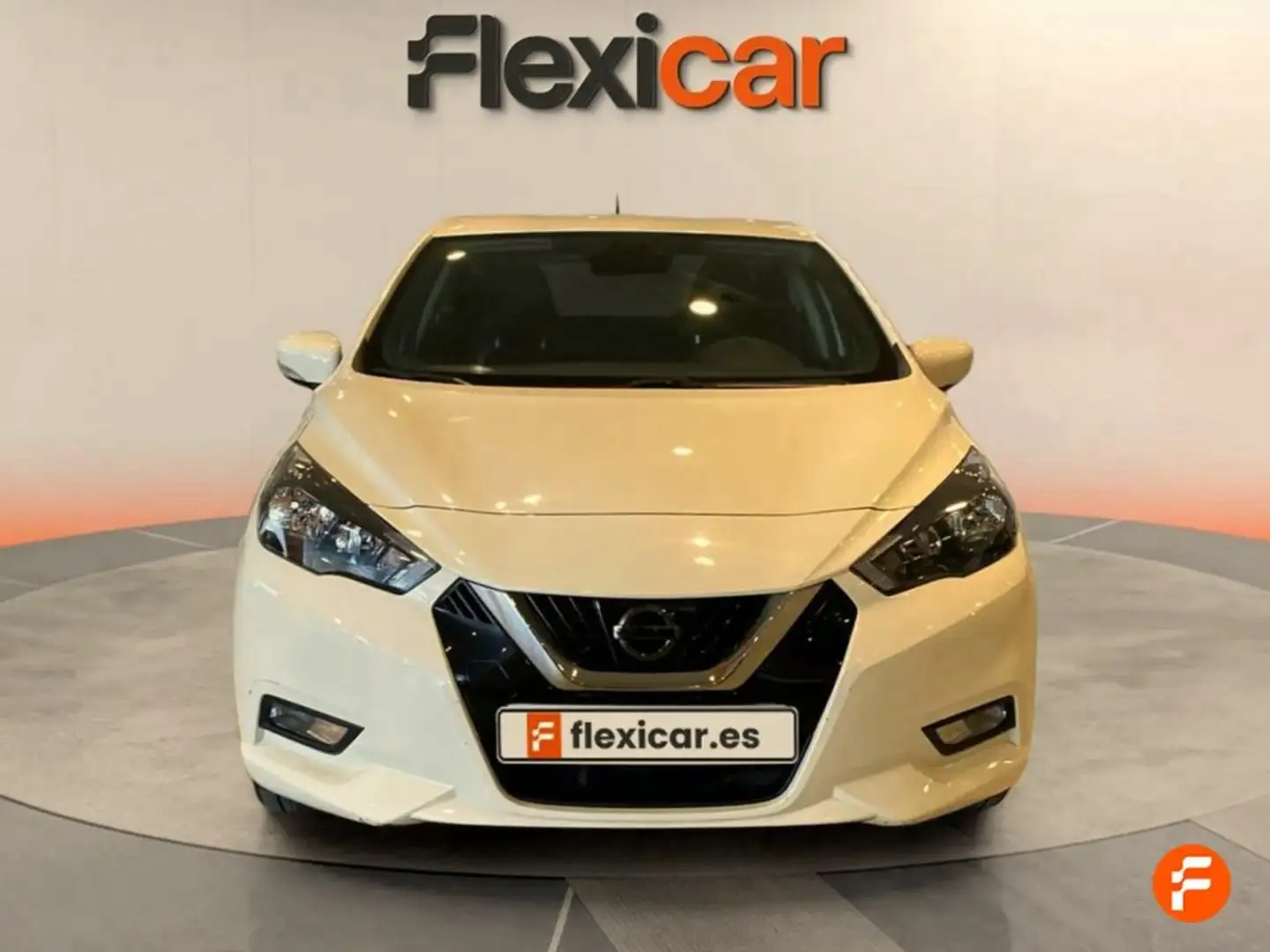 Nissan Micra IG-T 68 kW (92 CV) E6D-F Acenta Beige - 2