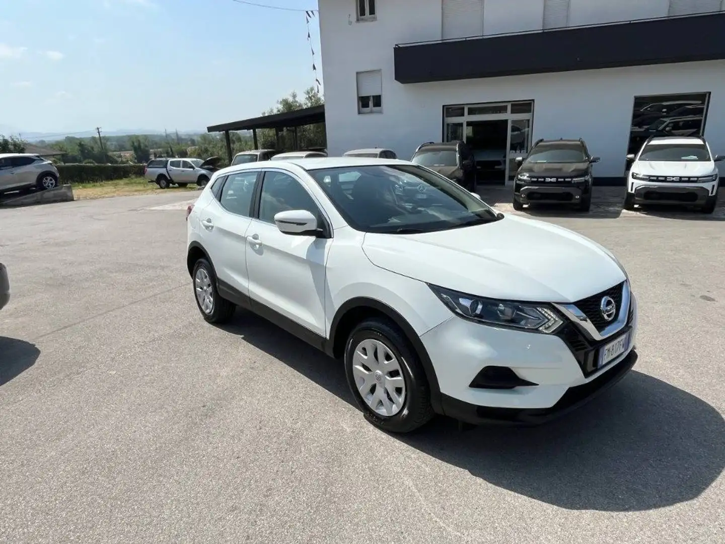 Nissan Qashqai 1.2 DIG-T Acenta Wit - 1