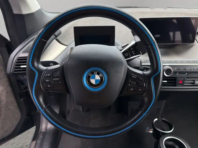 BMW I3 view 14