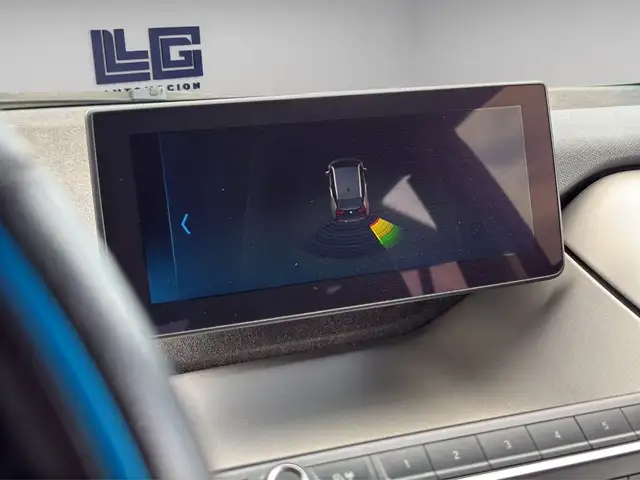 BMW I3 view 12