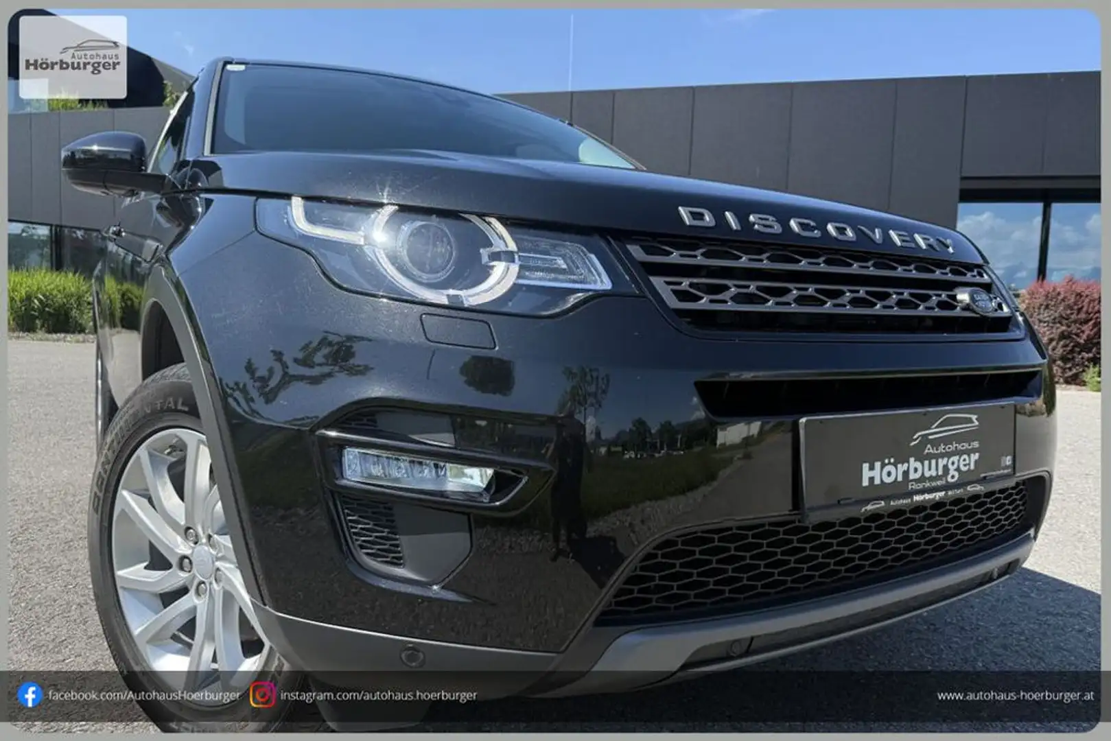 Land Rover Discovery Sport 2,0 Si4 4WD SE Aut. Schwarz - 1