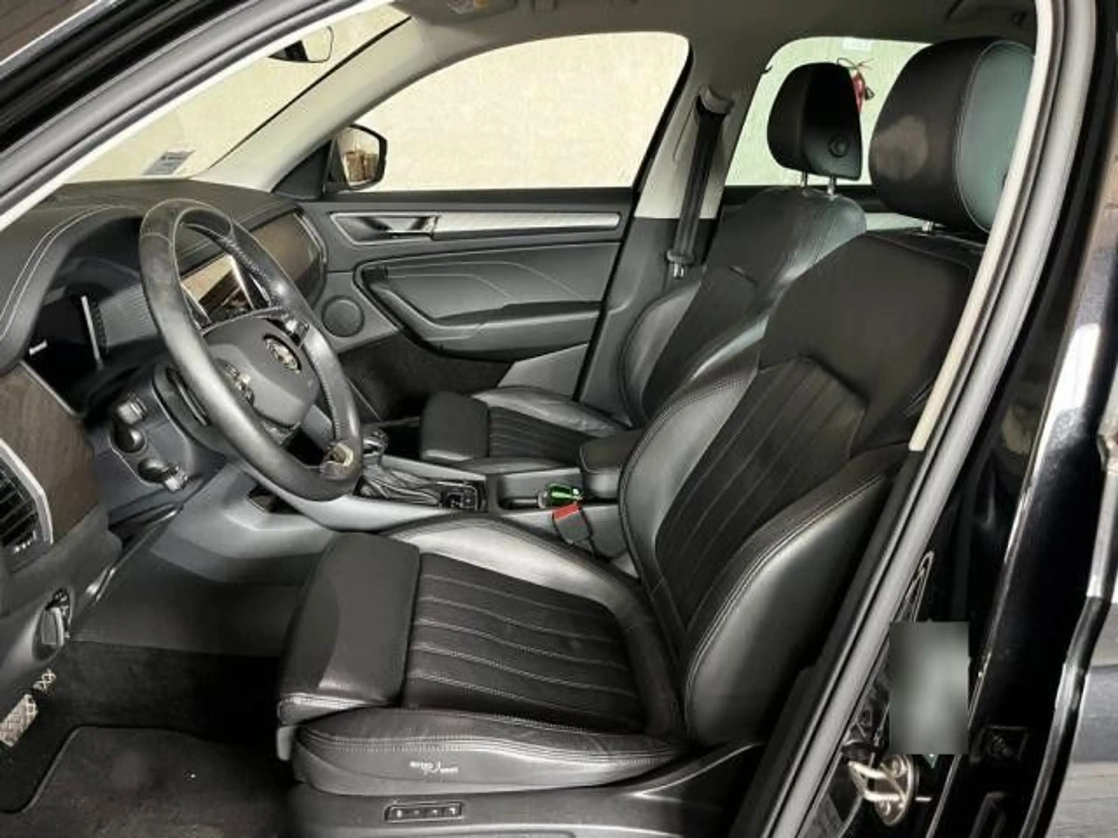Skoda Kodiaq Style 4x4 2.0TDI Matrix Leder Navi SHZ — photo 5