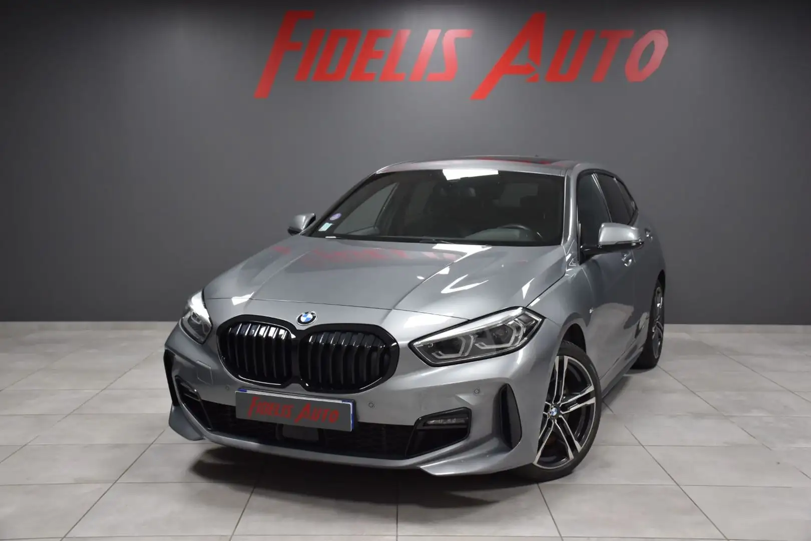 BMW 120 120i 178 ch DKG7 M Sport toit ouvrant Gris - 1