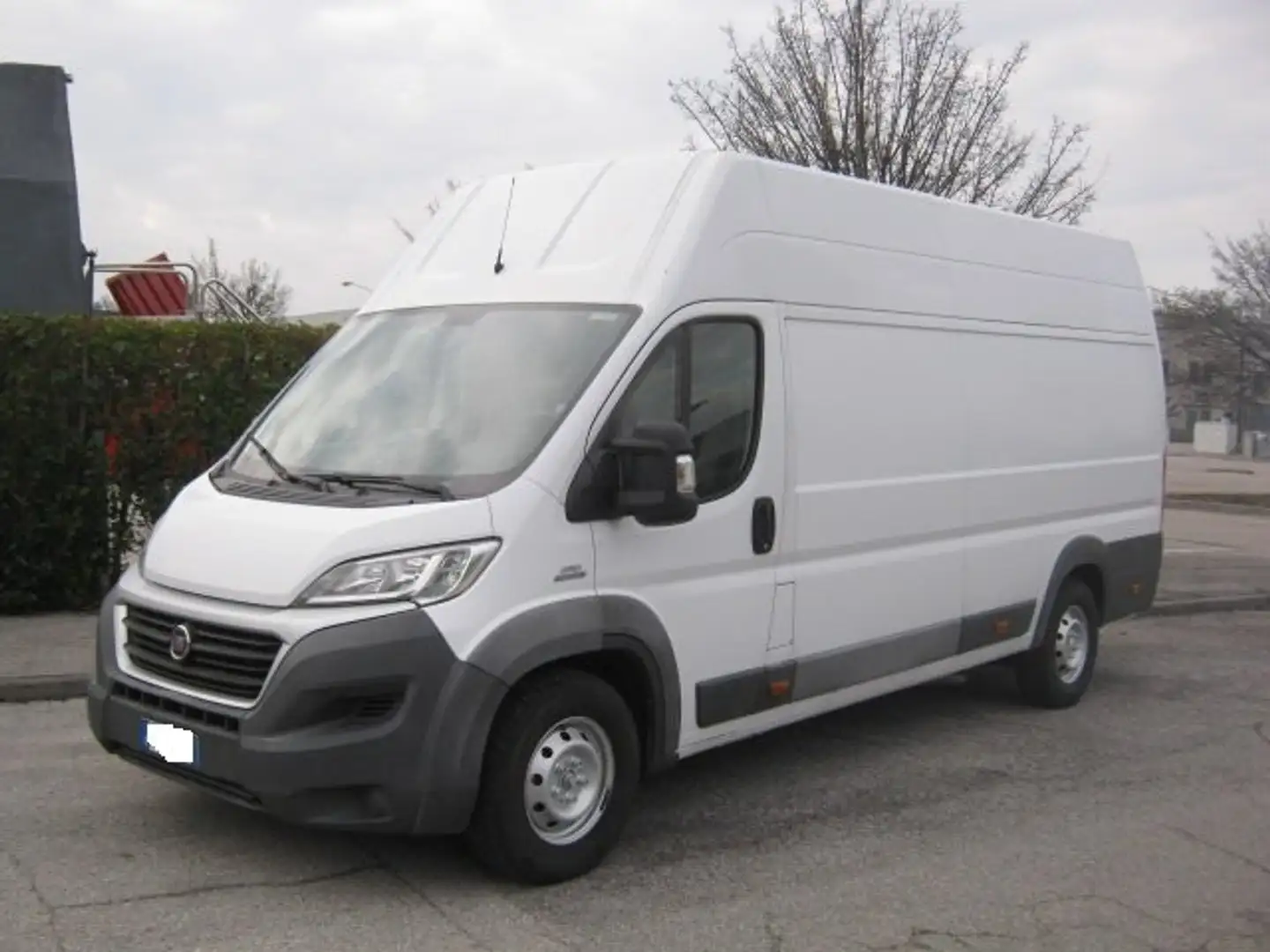 Fiat Ducato MAXI 35 2.3 MJT 130CV XLH3 Weiß - 1