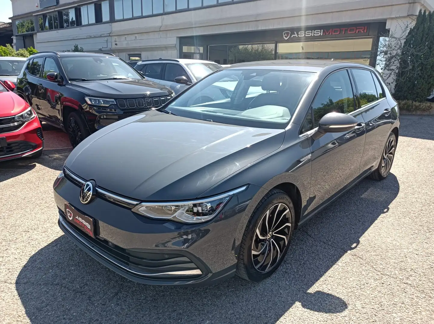 Volkswagen Golf Golf VIII 2020 1.5 tgi Style 130cv Grigio - 1
