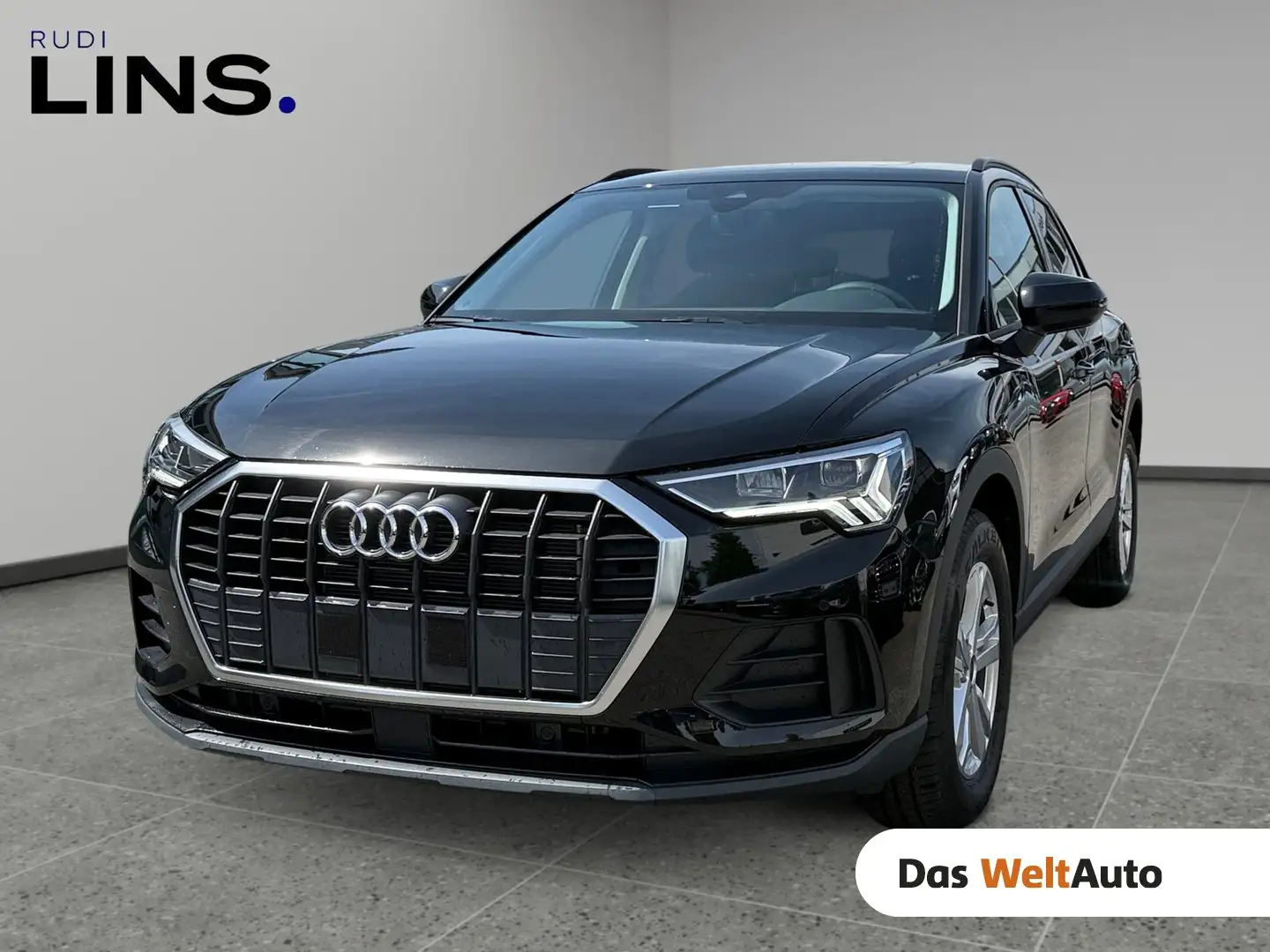 Audi Q3 35 TFSI intense Schwarz - 1