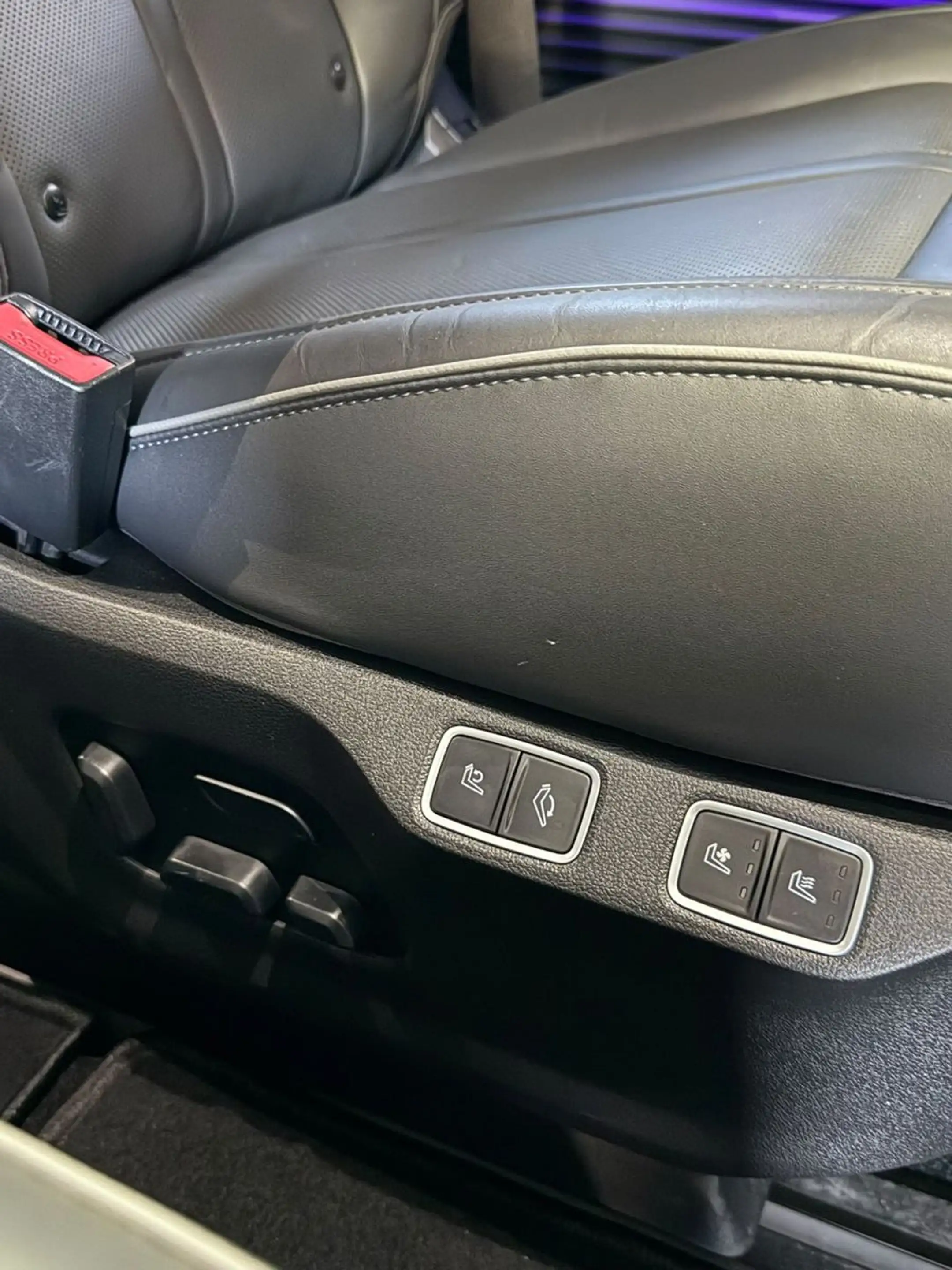 Hyundai STARIA Signature 2.2 CRDi 4WD AHK+PANO+LED+BOSE — photo 13
