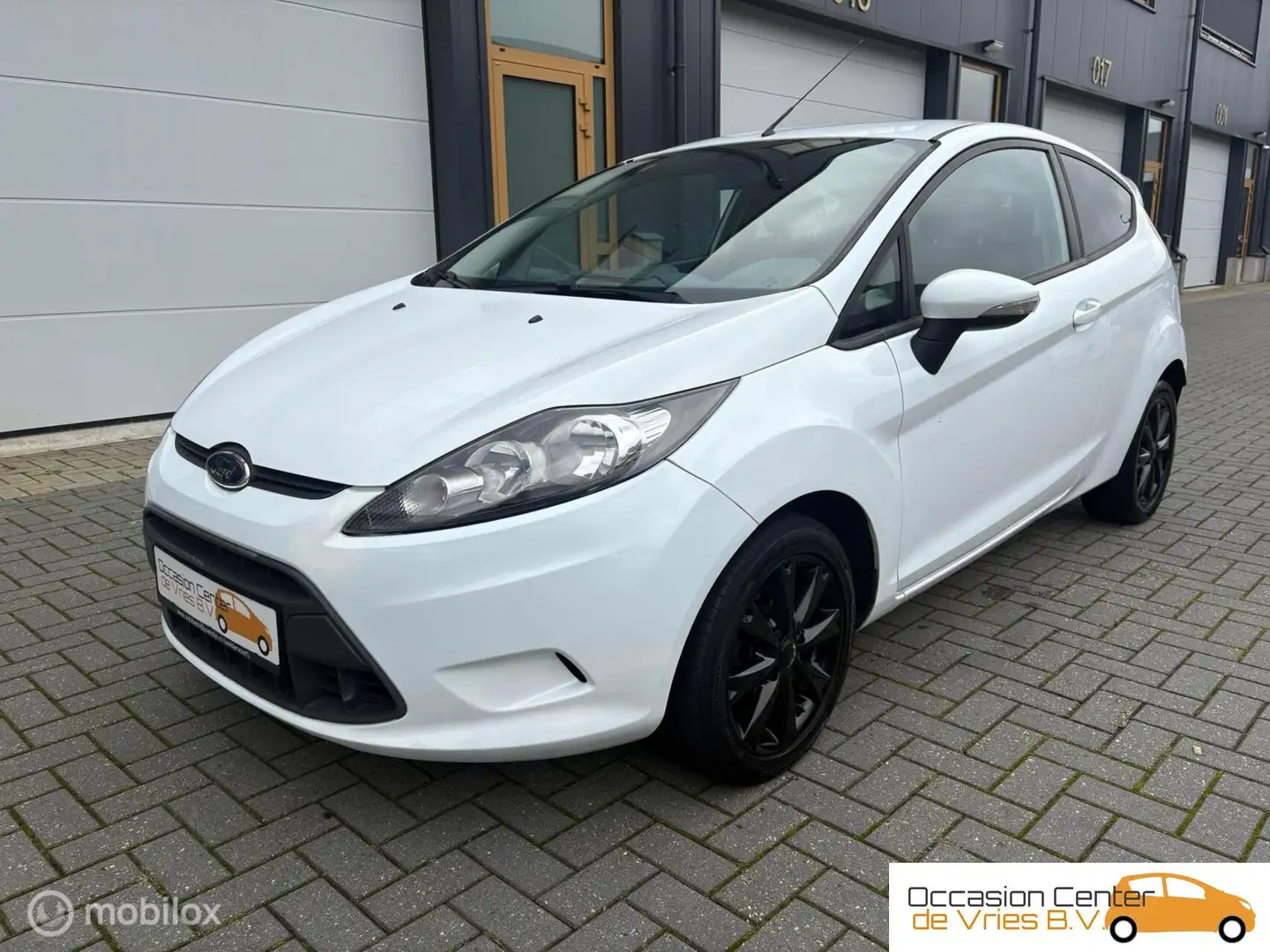 Ford Fiesta 1.25 Airco Velgen Elektrisch Pakket Bluetooth Wit - 2