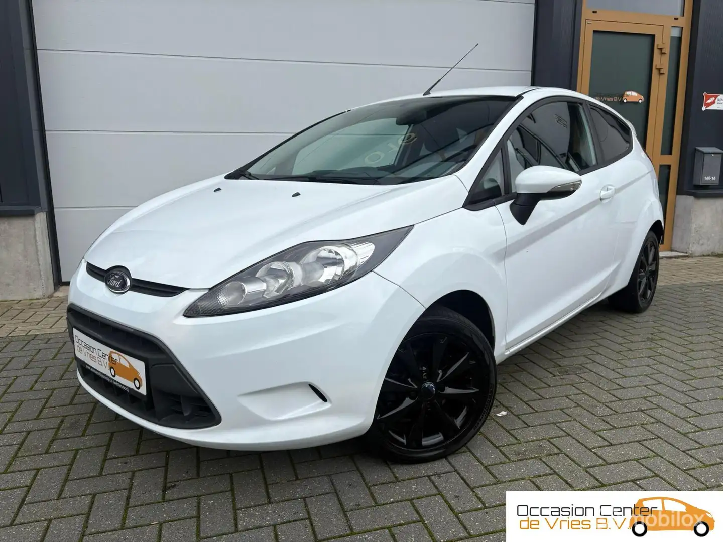 Ford Fiesta 1.25 Airco Velgen Elektrisch Pakket Bluetooth Wit - 1