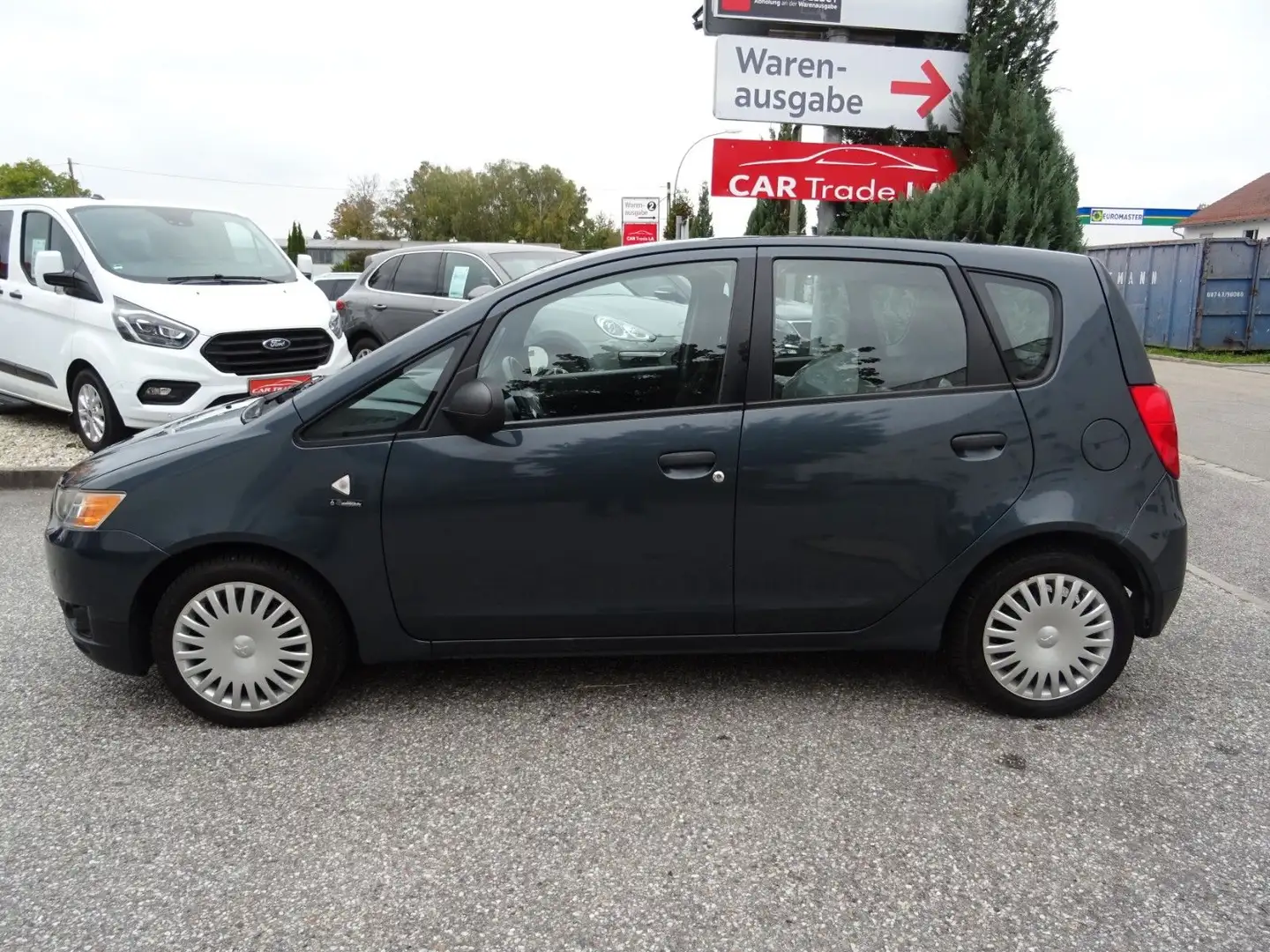 Mitsubishi Colt Lim. 5-trg. Inform Grau - 2