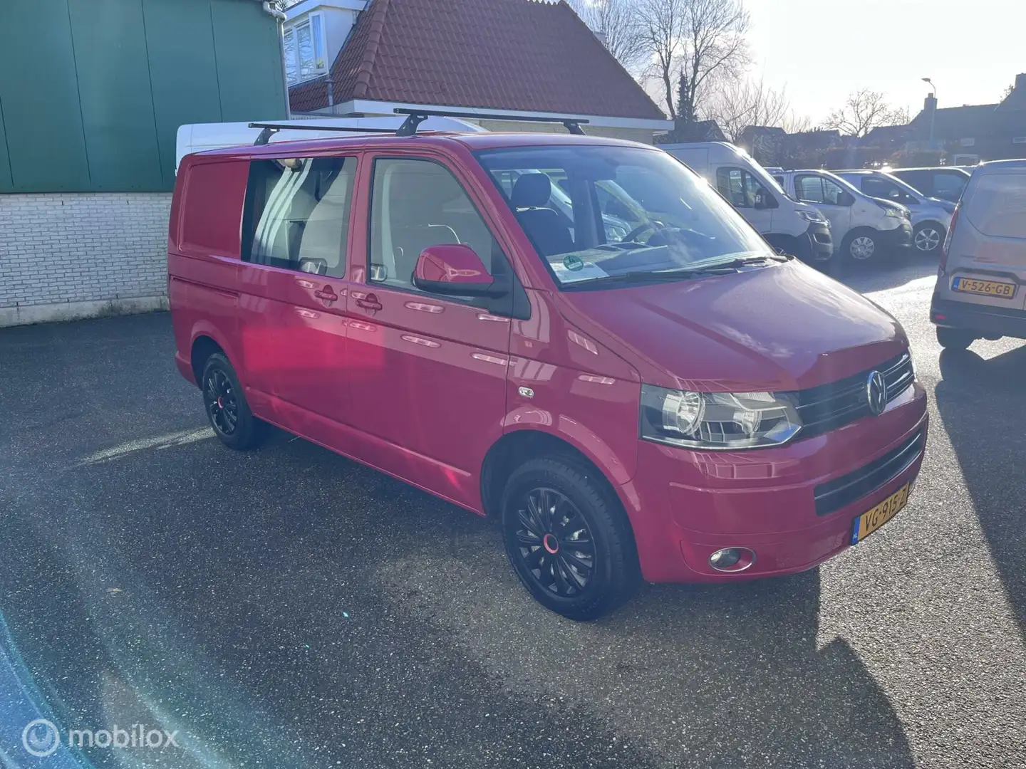 Volkswagen T5 Transporter 2.0 TDI Dubbele cabine Trendline AIRCO Rouge - 2