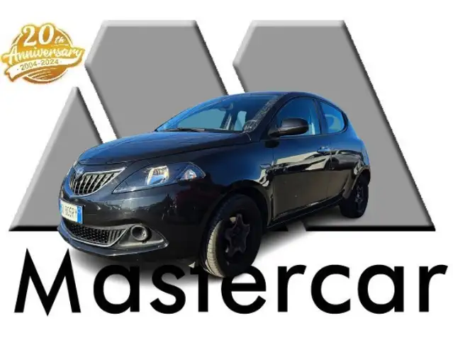 Lancia Ypsilon neopatentati 1.0 firefly hybrid Gold tg : GK805RY