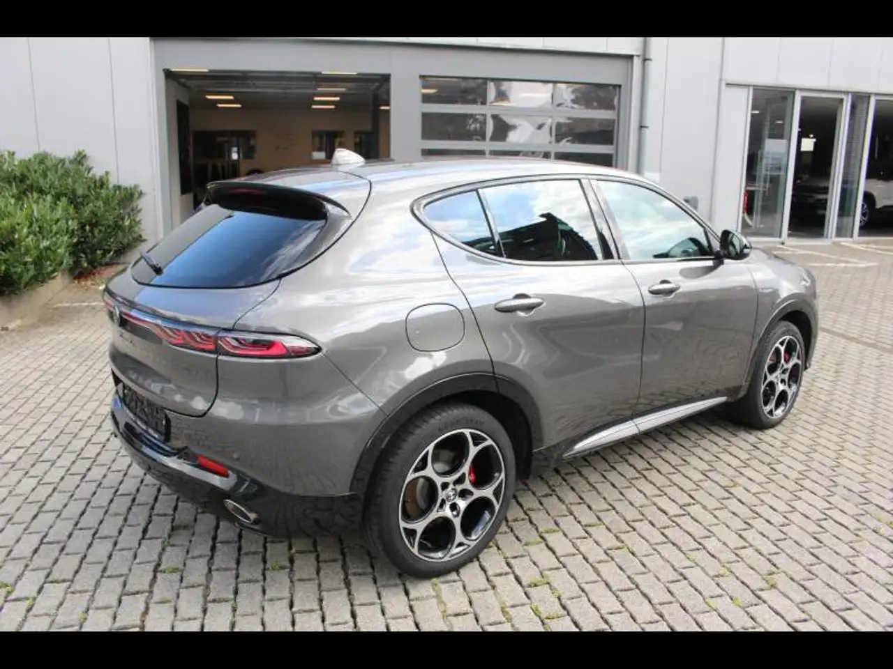 Alfa Romeo Tonale 2023