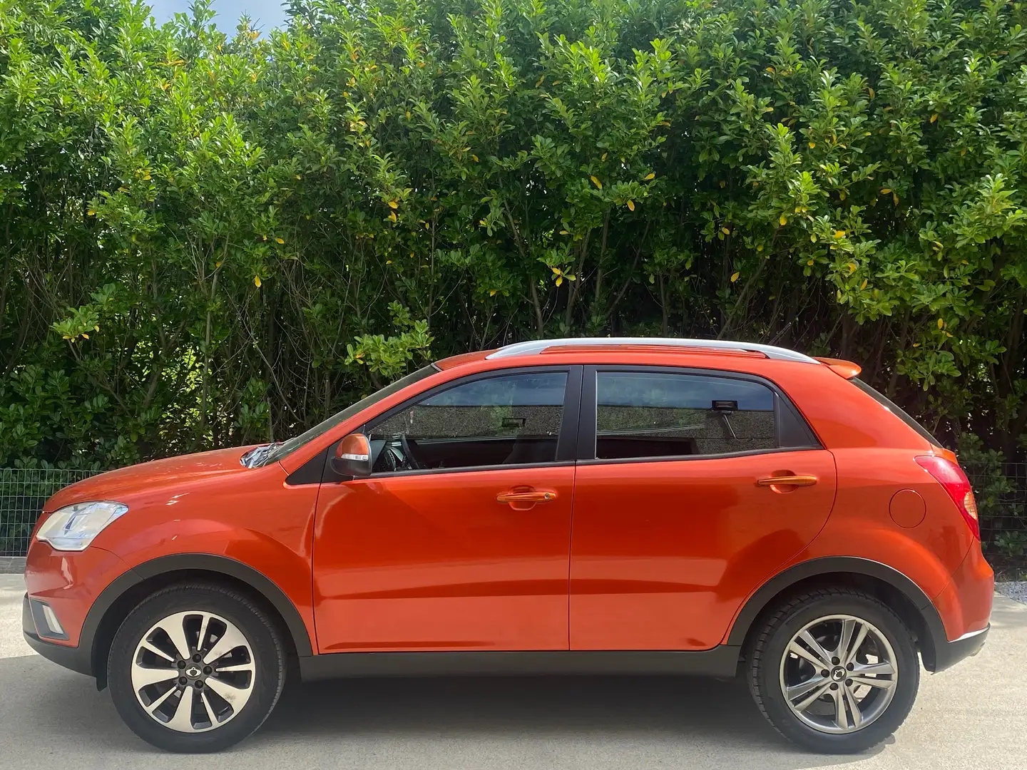SsangYong Korando Korando 2.0d 4WD / CLIM / REGULATEUR /ATT REMORQUE Orange - 2