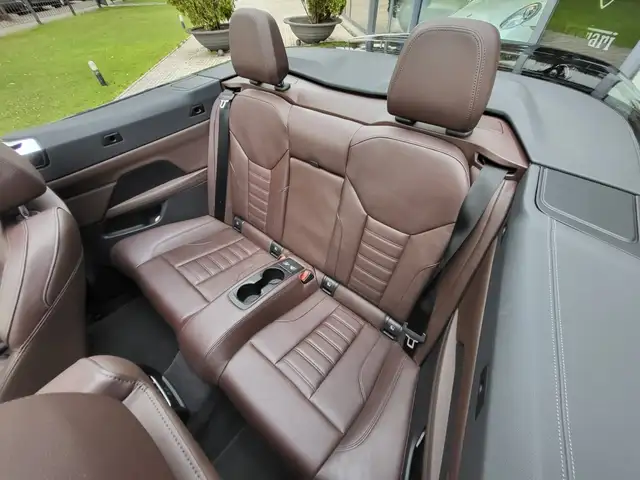BMW 4 Series view 22