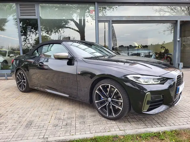 BMW 4 Series view 3