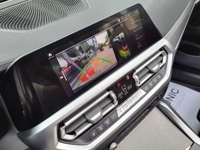 BMW 4 Series view 21