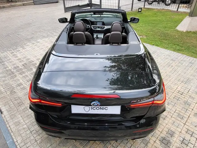 BMW 4 Series view 11
