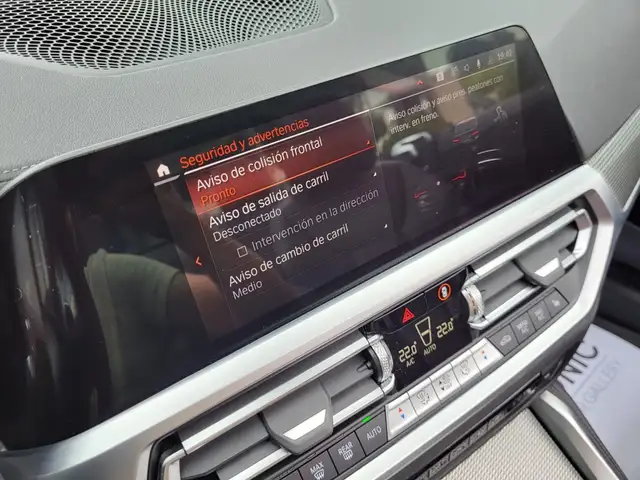 BMW 4 Series view 20