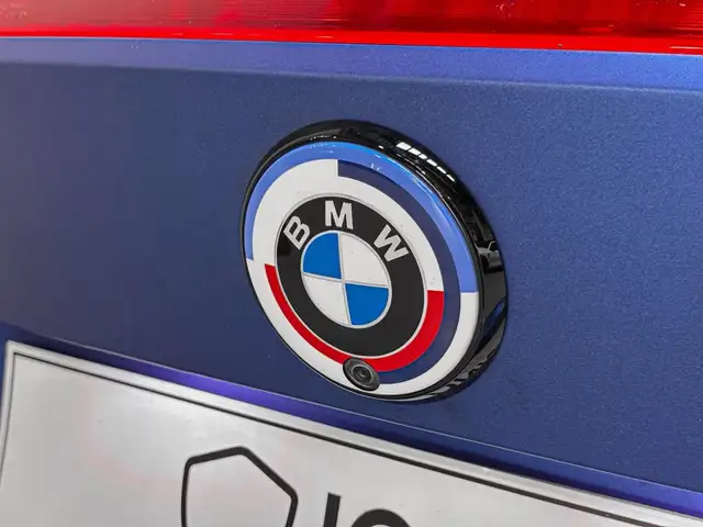 BMW 4 Series view 9