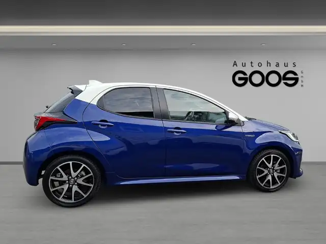 Toyota Yaris view 6