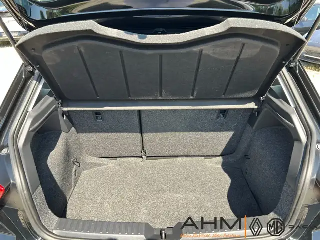 Seat Ibiza view 9