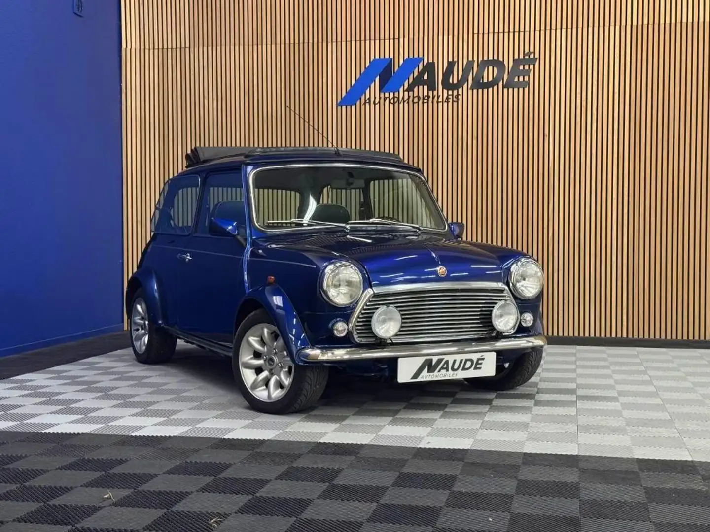 Rover MINI 1.3i 63 CH 40e Anniversaire Blau - 1