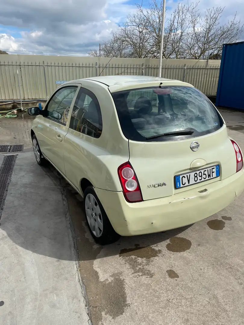 Nissan Micra 1.2 -16v gpl Jaune - 2