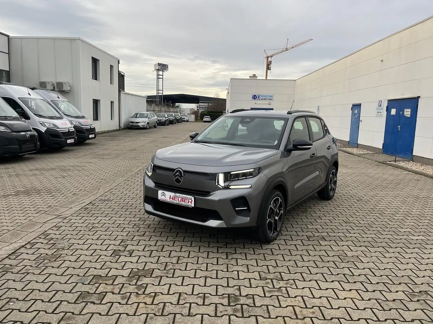 Citroen C3 Turbo 100 S&S Plus Grau - 1