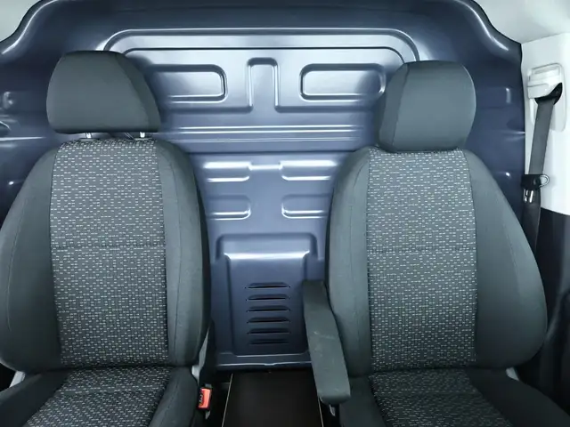 Mercedes-Benz Vito view 15