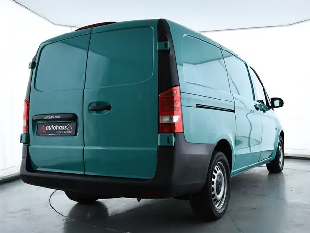 Mercedes-Benz Vito view 5
