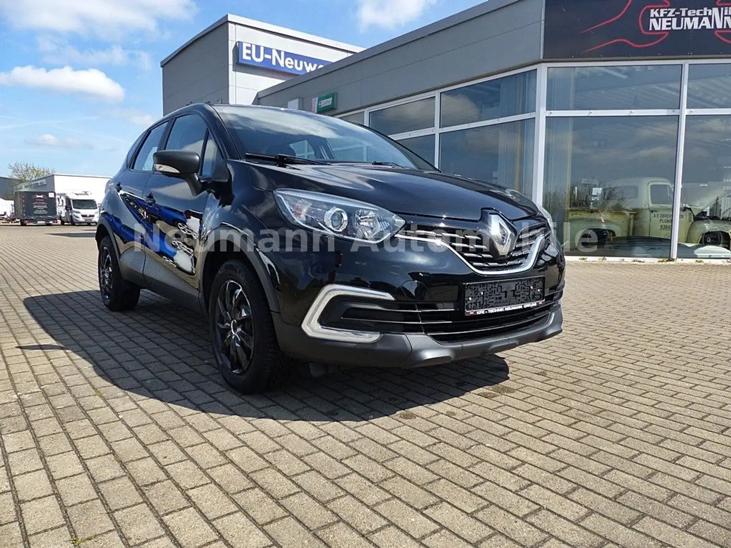 Renault Captur Life *RÜCKFAHRKAMERA*KLIMA*TEMPOMAT* Schwarz - 1