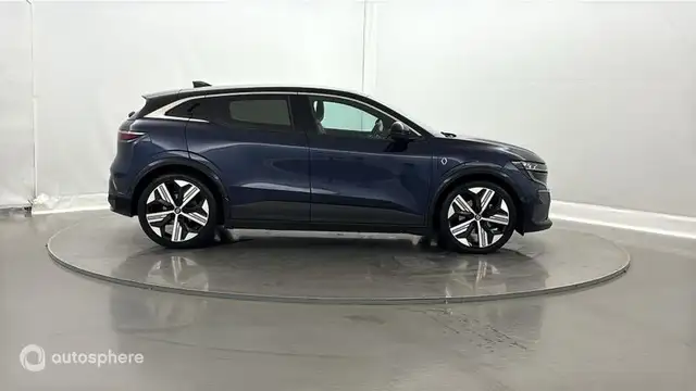 Renault Megane view 4