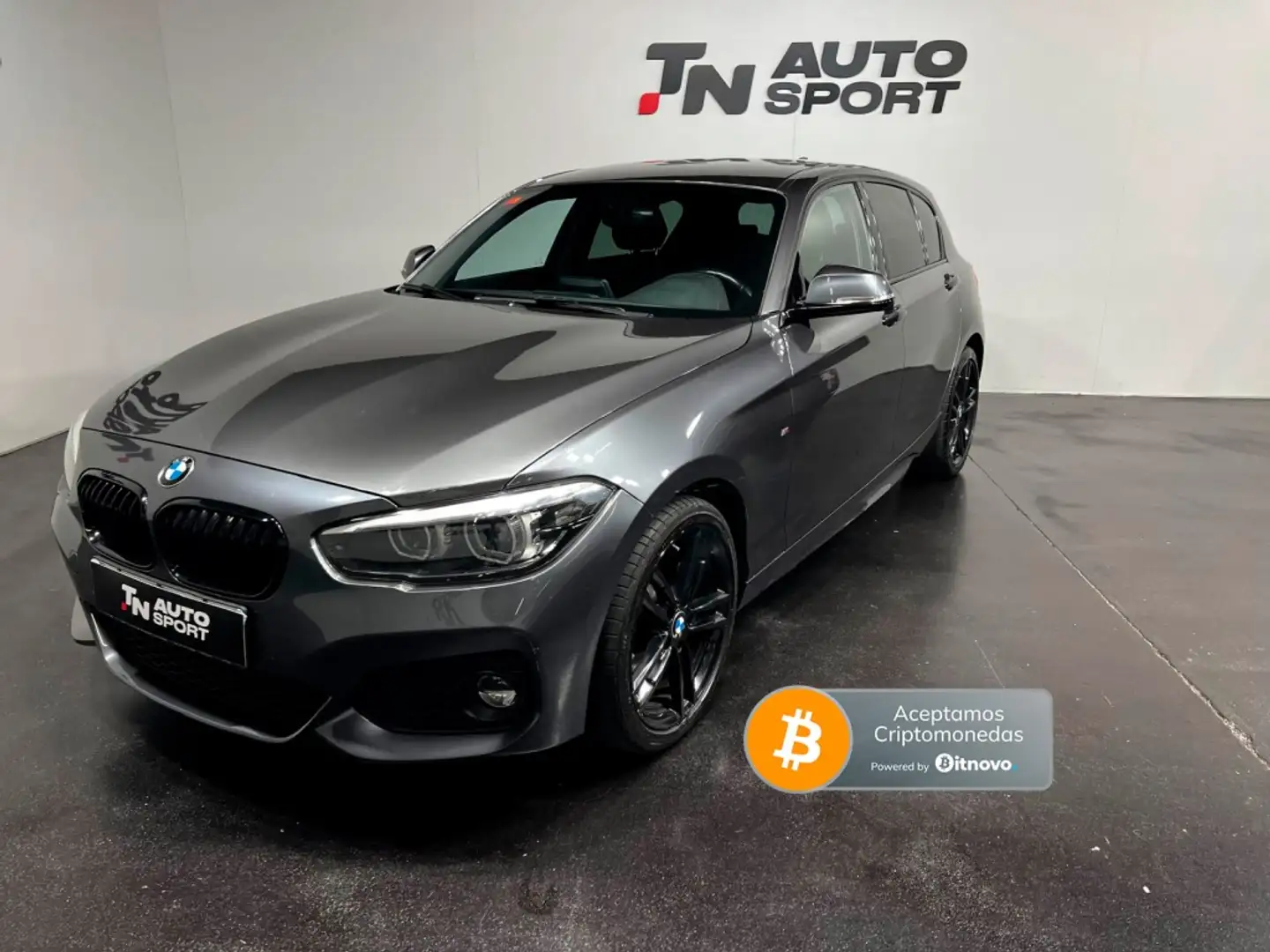 BMW 120 120dA Gris - 1