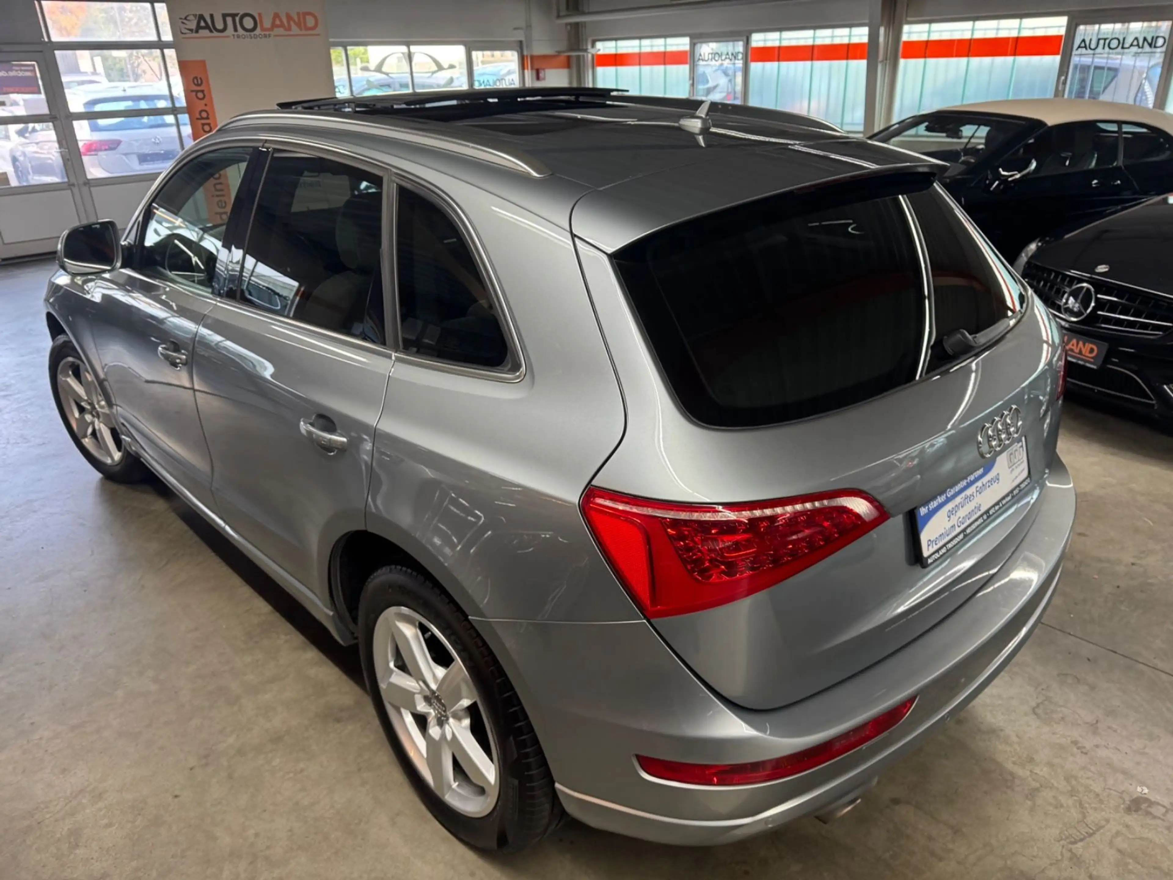 Audi Q5 3.0 TDI Quattro*1.HAND*AUTOM*XENON*PANO*ACC* — photo 6