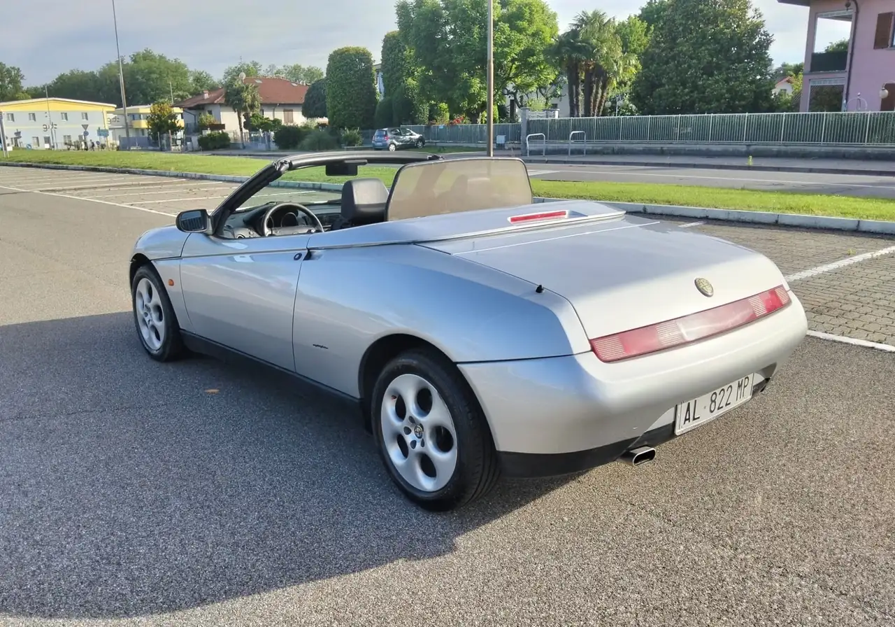 Alfa Romeo GTV Spider 2.0i 16V Twin Spark cat L, foto 4