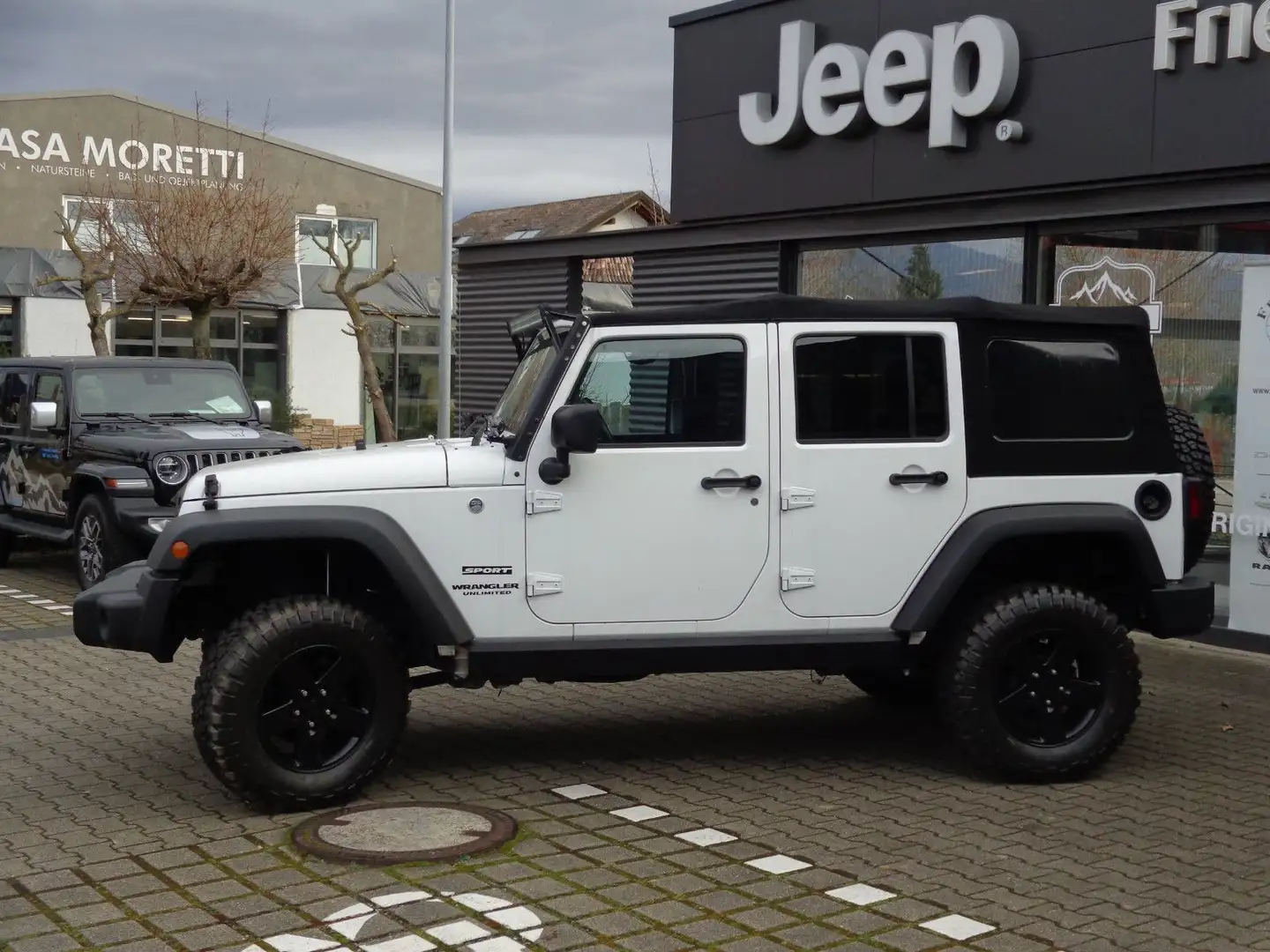 Jeep Wrangler 3.6l V6 Unlimited Sport Automatik Weiß - 2