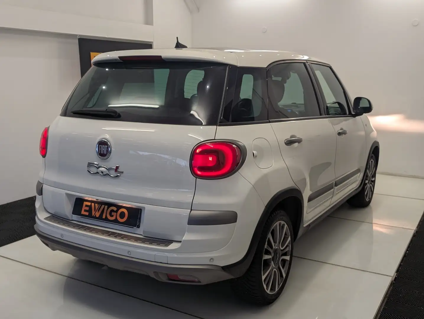 Fiat 500L 0.9 TWINAIR 105ch LOUNGE - 2