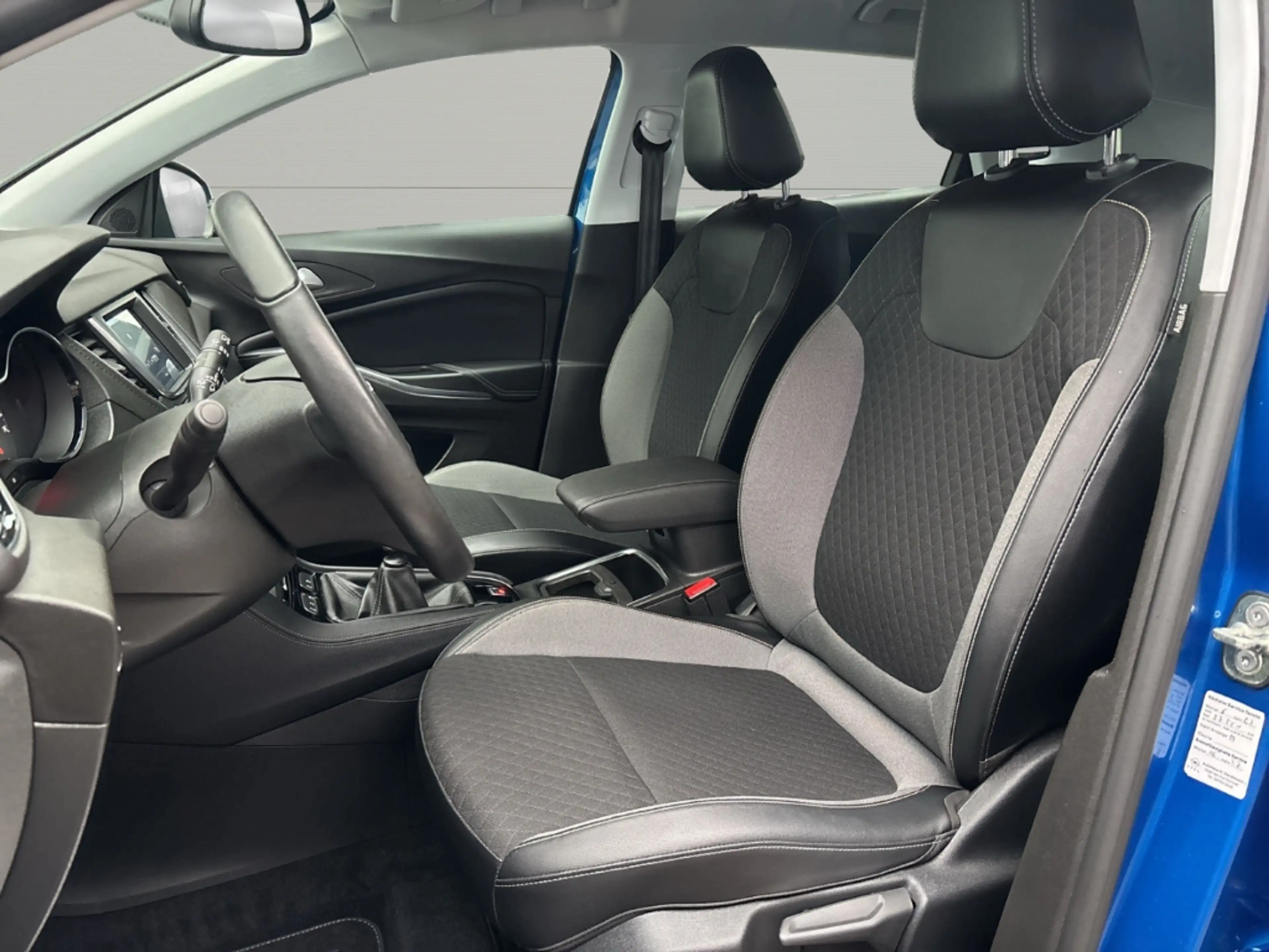 Opel Grandland INNOVATION +PDC+Kamera+Sitzhzg+Tempomat+AHK+Klima — photo 6