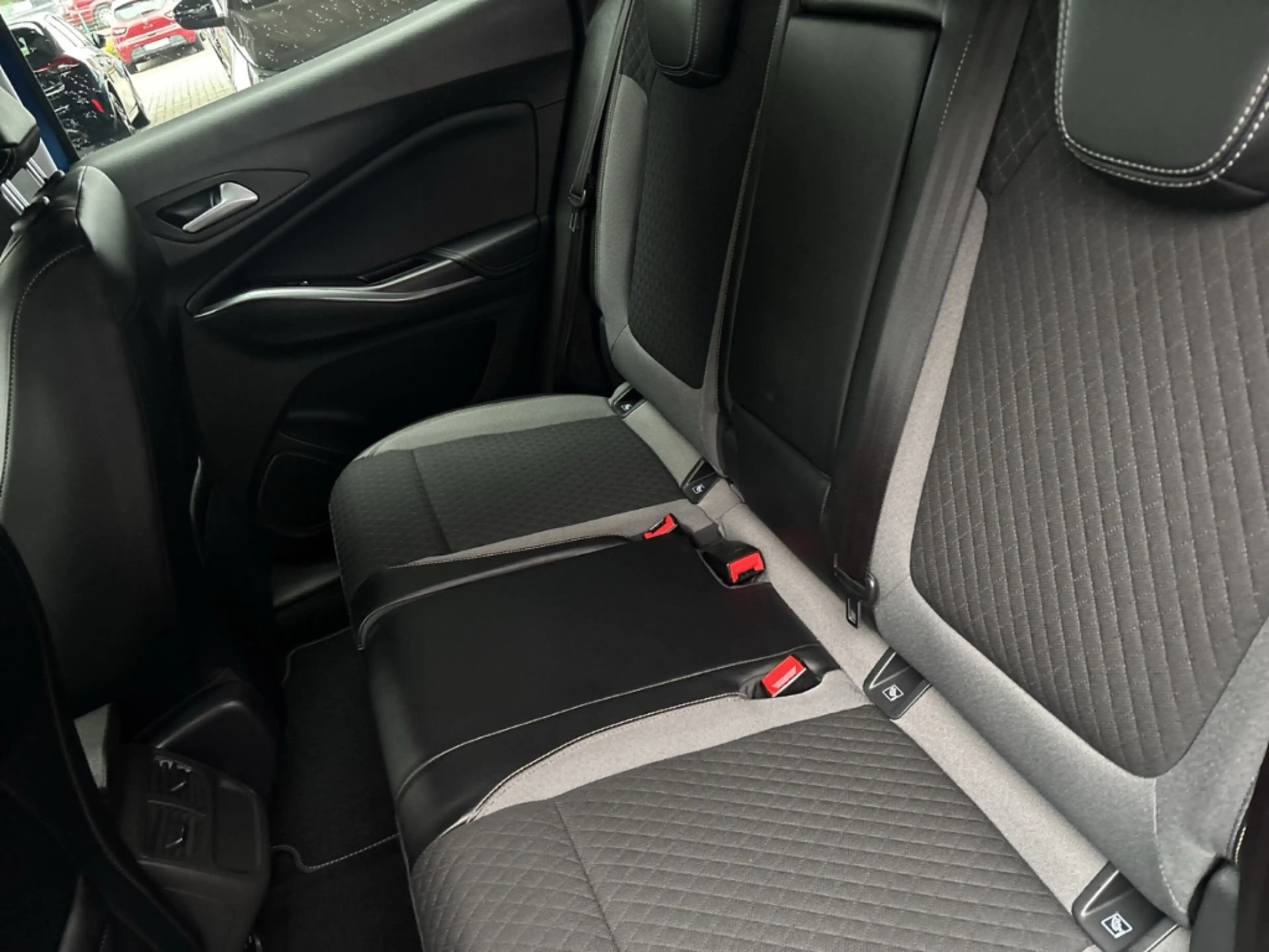 Opel Grandland INNOVATION +PDC+Kamera+Sitzhzg+Tempomat+AHK+Klima — photo 8