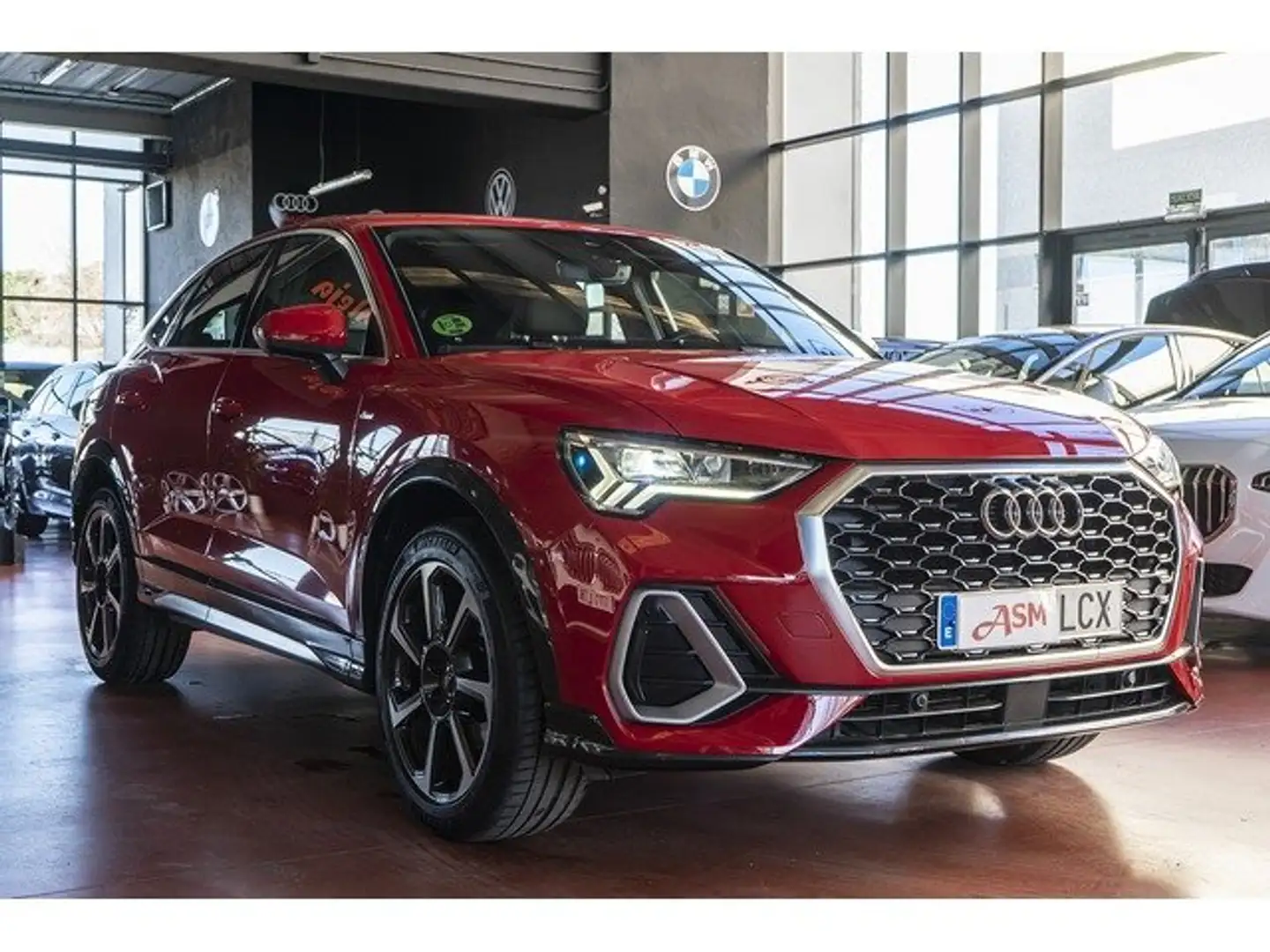 Audi Q3 Sportback 35 TDI S line S tronic Rojo - 2